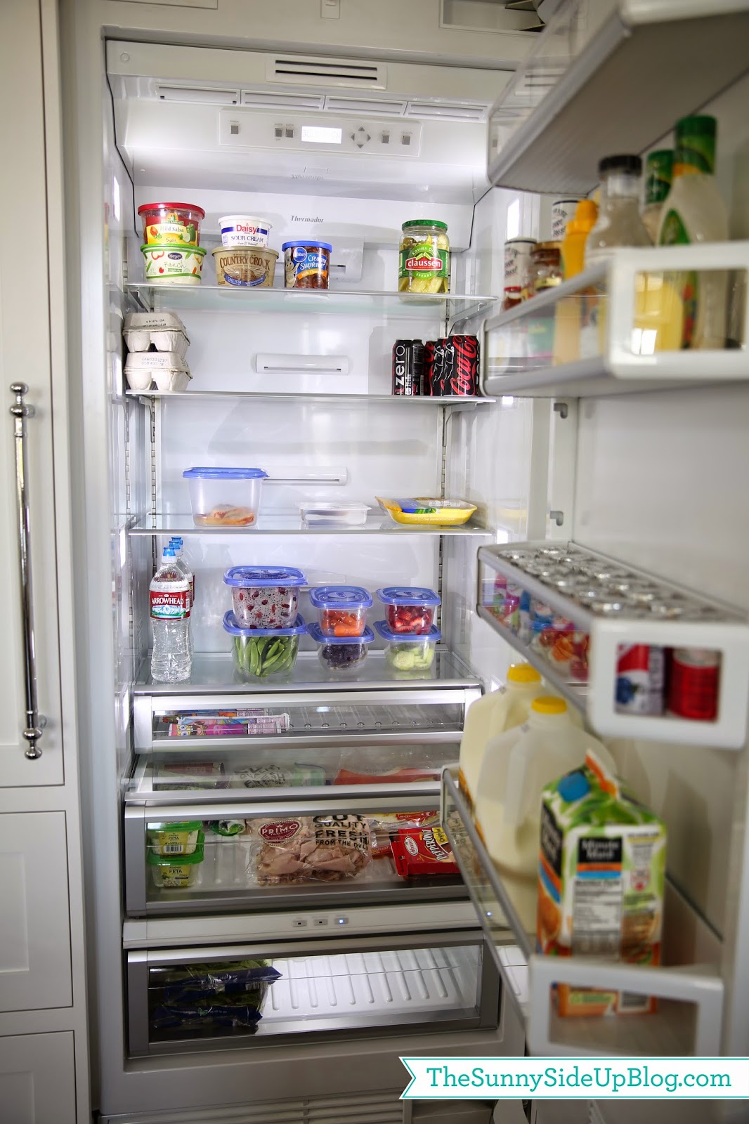 Холодильники внутри фото