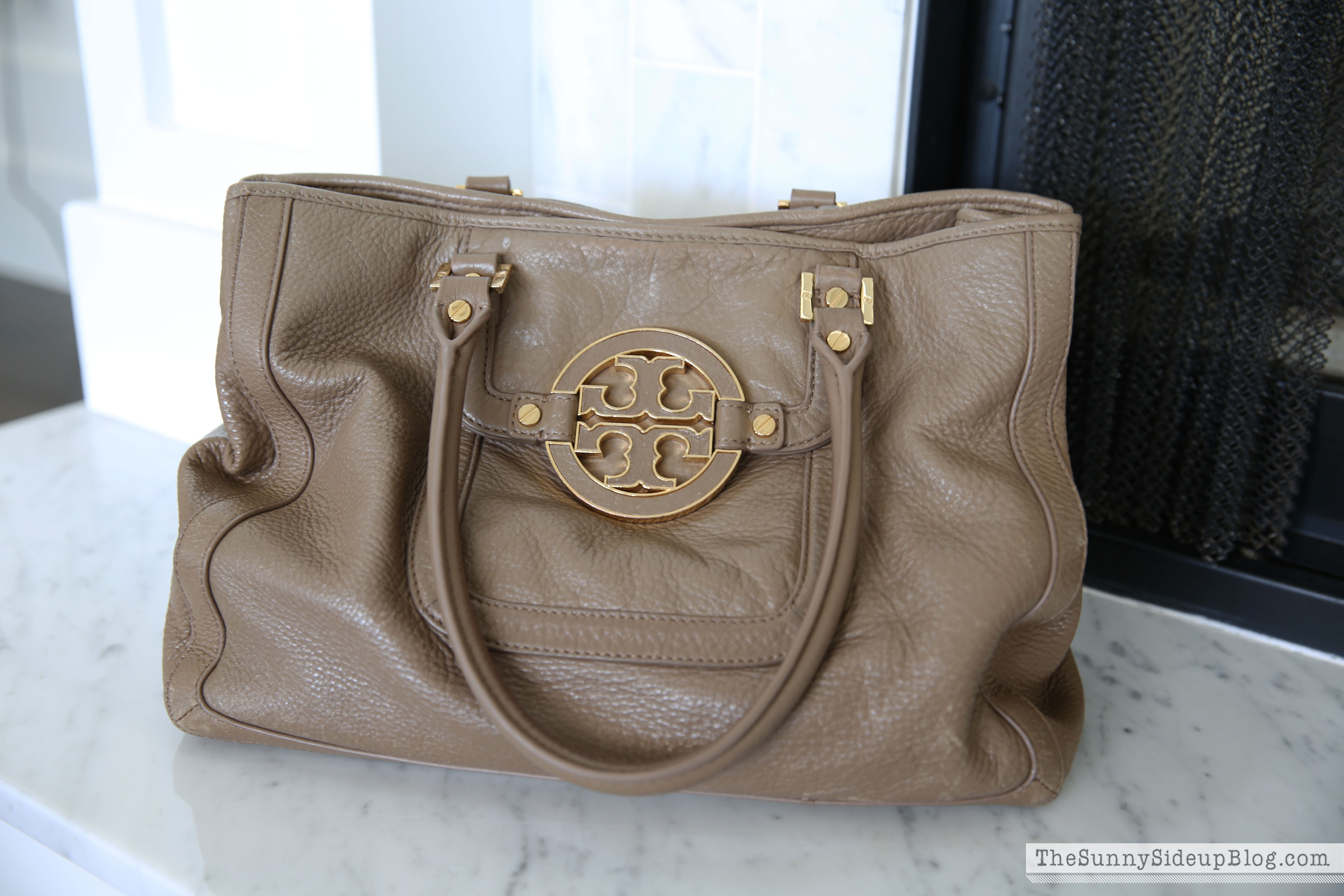 Buy online Tory Burch Crossbody Bag Premium Quality In Pakistan| Rs 7500 |  Best Price | find the best quality of Hand Bags, Handbag, Ladies Bags, Side  Bags, Clutches, Leather Bags, Purse,