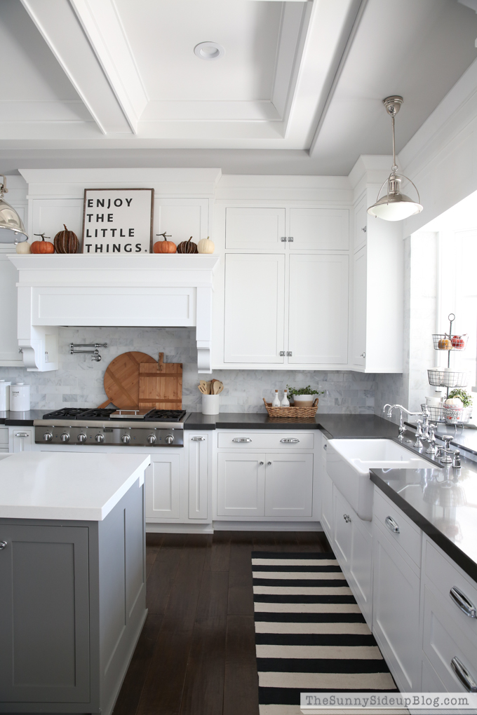White cabinets and farmhouse sink