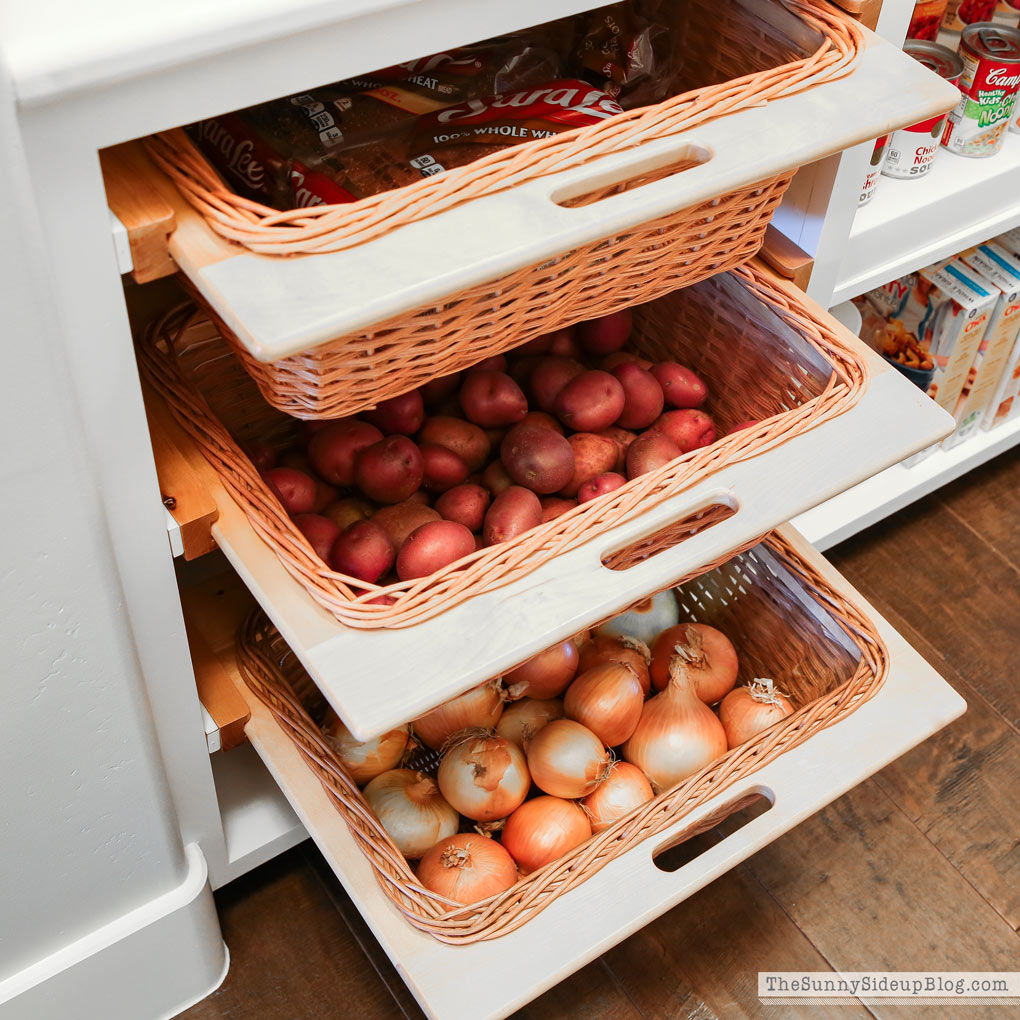 Organized Pantry and Ziploc Bag Drawer - The Sunny Side Up Blog