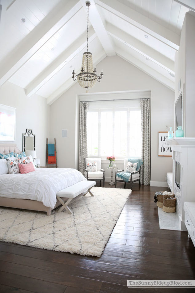 5 Tips To Create a Relaxing Bedroom - The Sunny Side Up Blog