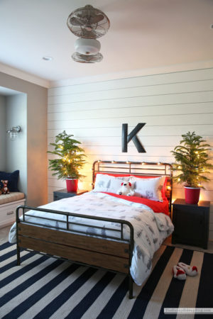 Boys Bedroom Christmas Decor - The Sunny Side Up Blog