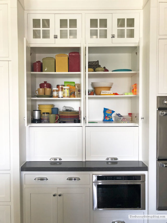 Organized Kitchen Cupboards - The Sunny Side Up Blog