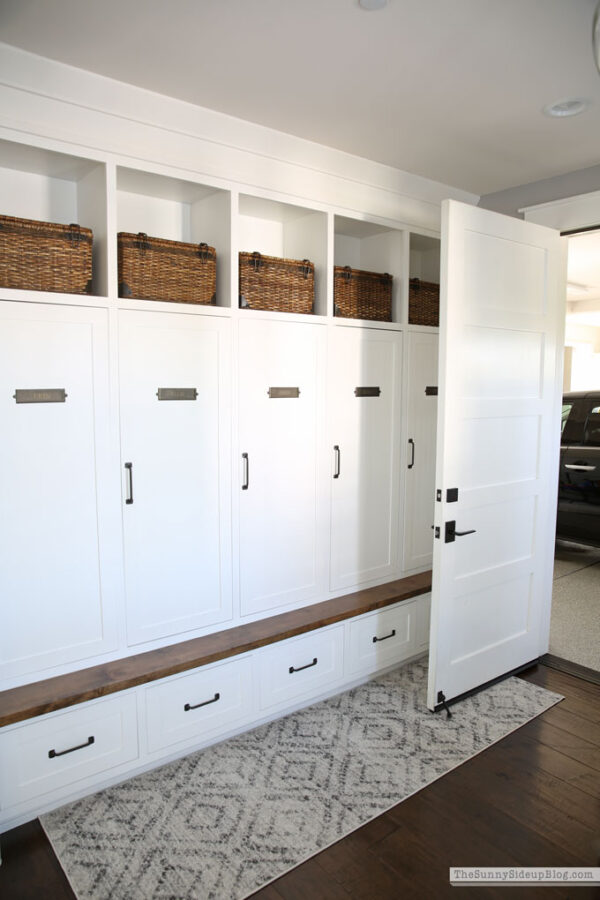 Mudroom Summer Refresh - The Sunny Side Up Blog