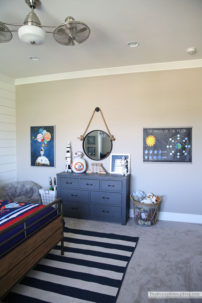 Boy S Space Themed Bedroom The Sunny Side Up Blog