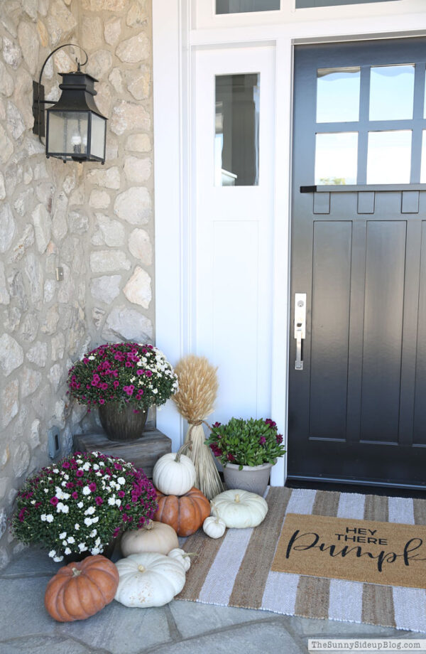 Purple and White Fall Porch - The Sunny Side Up Blog