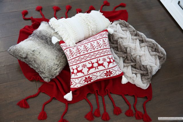 Cozy Christmas - New Favorites! - The Sunny Side Up Blog