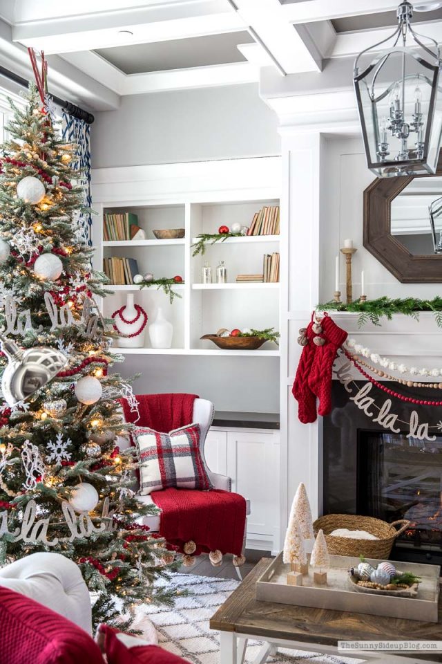 Christmas Living Room (and other pre-Christmas randomness!) - The Sunny ...