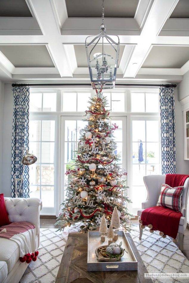 Christmas Living Room (and other pre-Christmas randomness!) - The Sunny ...