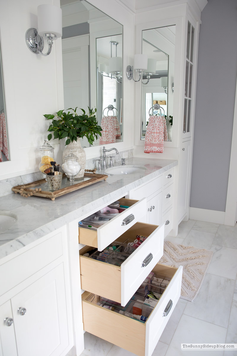 Organized Bathroom Drawers - The Sunny Side Up Blog