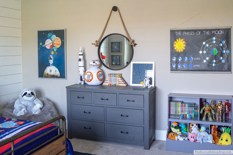 Boy's Organized Bedroom - The Sunny Side Up Blog