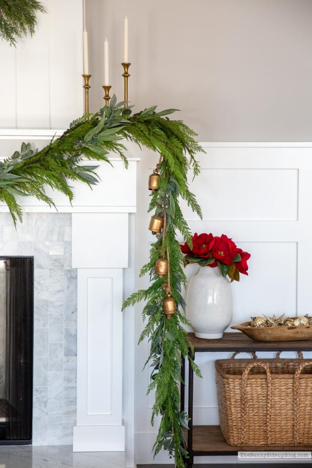 Christmas Mantel & Weekend Sales - The Sunny Side Up Blog