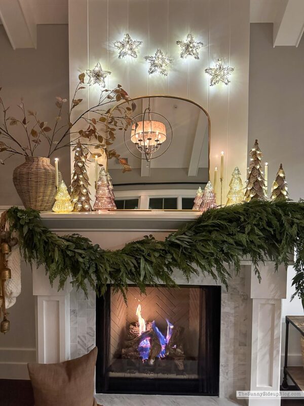 Holiday Star Mantel - The Sunny Side Up Blog